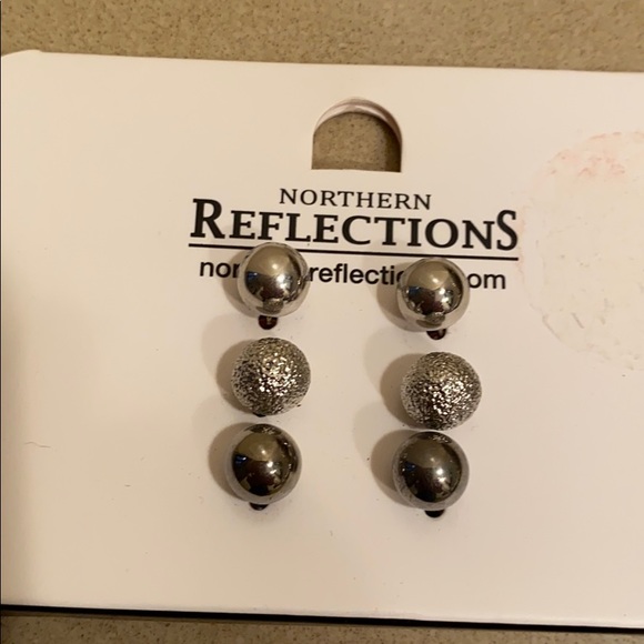 Northern Reflections Jewelry - Silver stud earrings x 3 pr